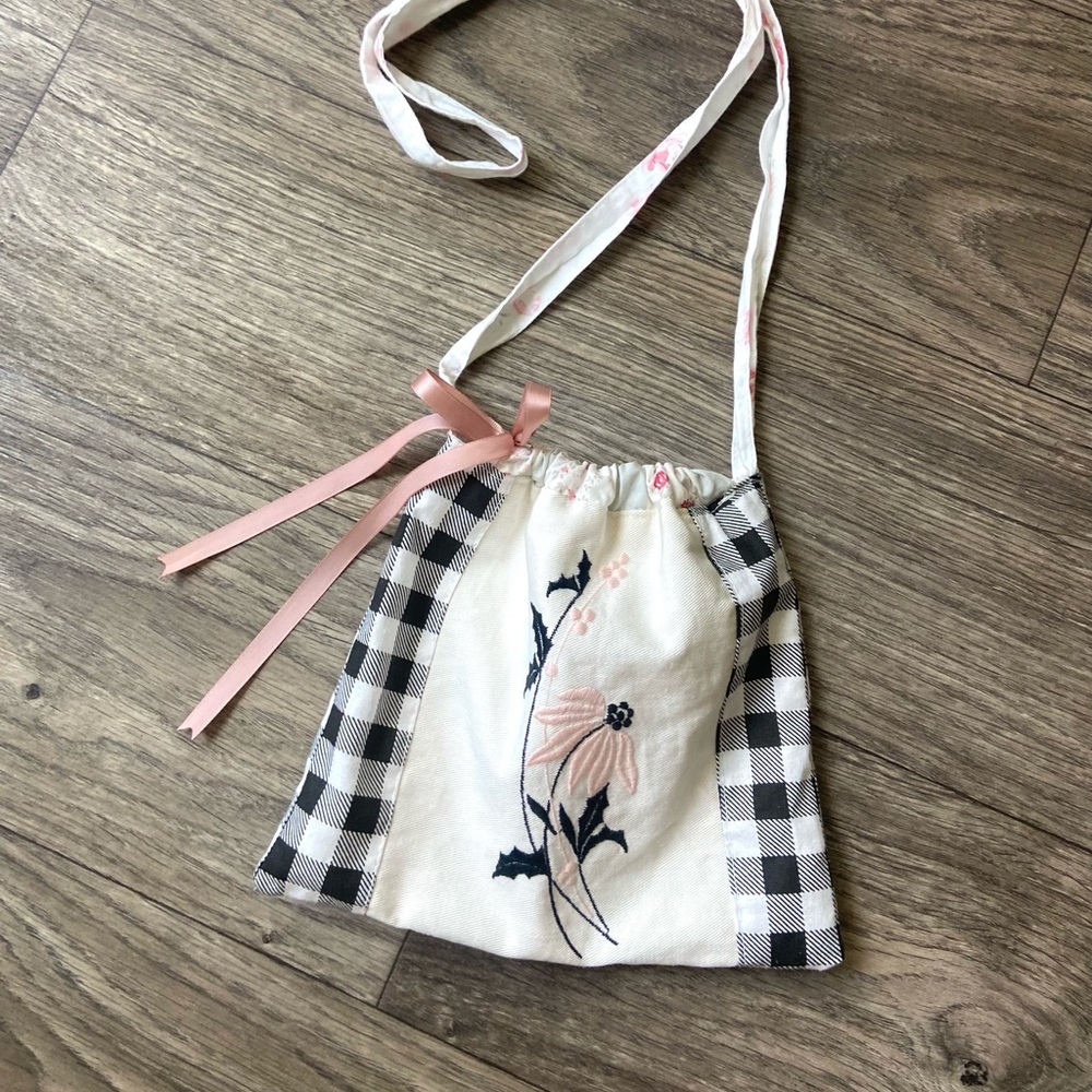Ohh Dindi 1 of 1 handmade lil crossbody bags/ satchel